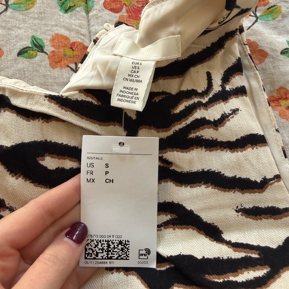 Zebra Print Mini Shift Dress - Picture 4 of 4